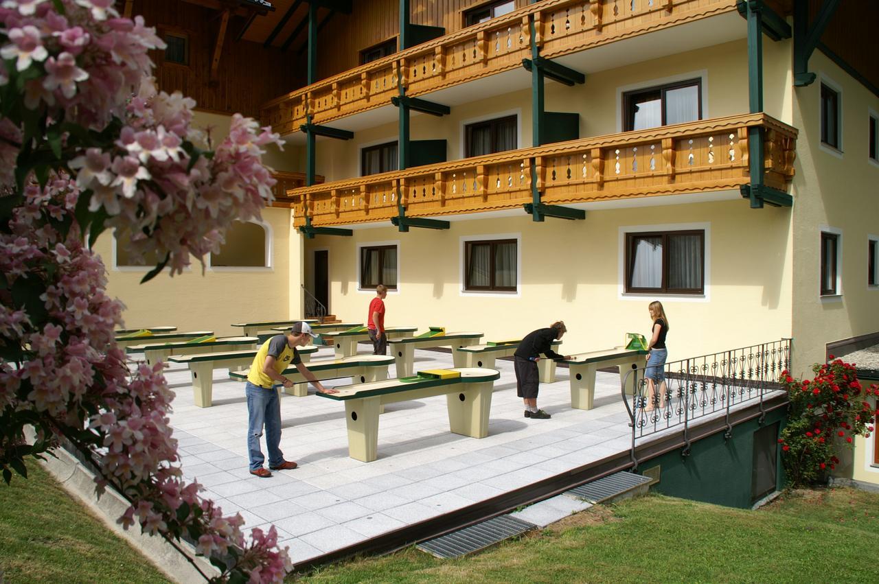 Ferienhotel Hofer Superior Strass im Attergau Exterior photo